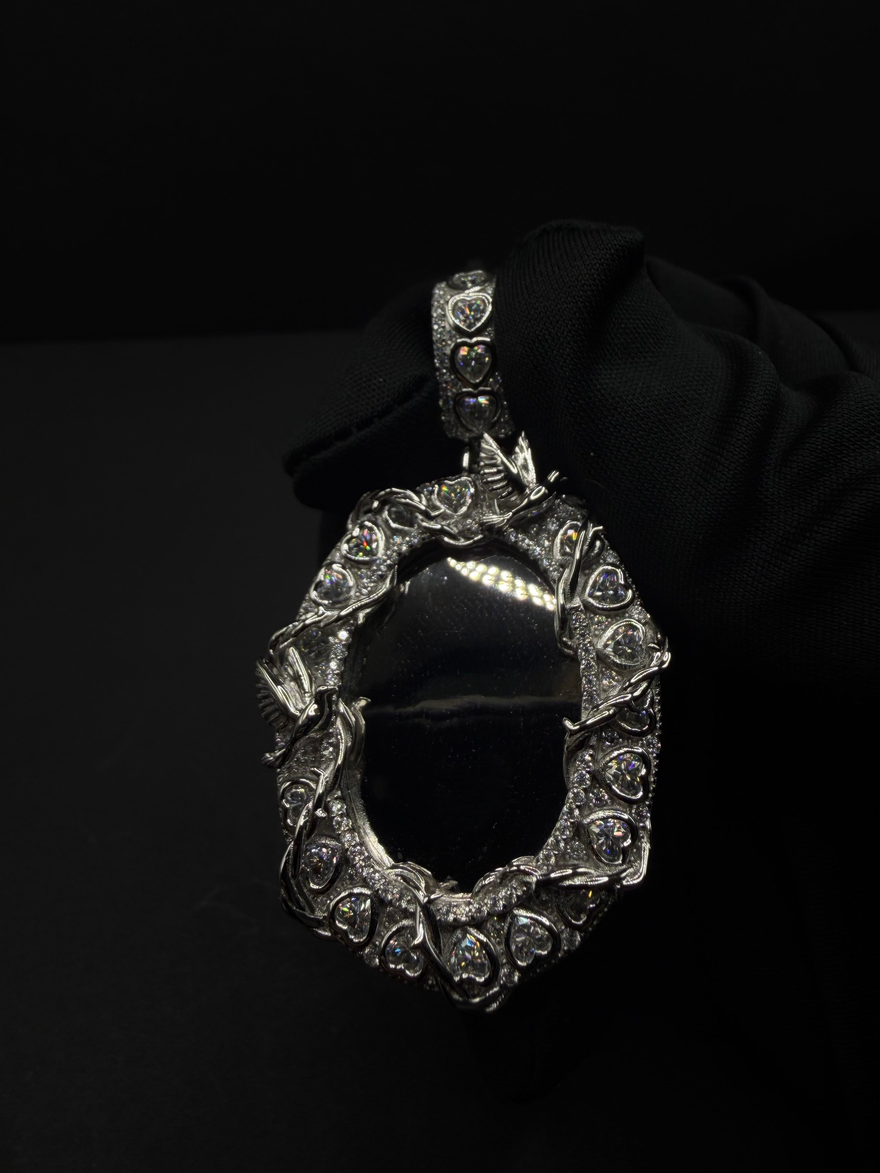 Custom Oval Picture Pendant